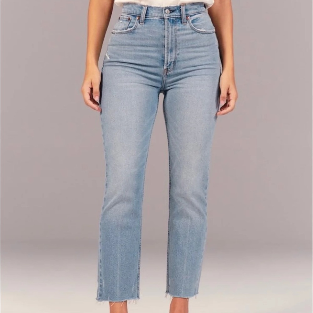 Curve Love Ultra High Rise Ankle Straight Jeans